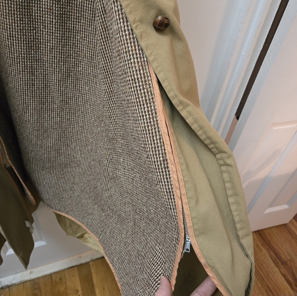 Vintage vtg tan hooded long trench coat jacket with wool insert size small - Picture 4 of 6
